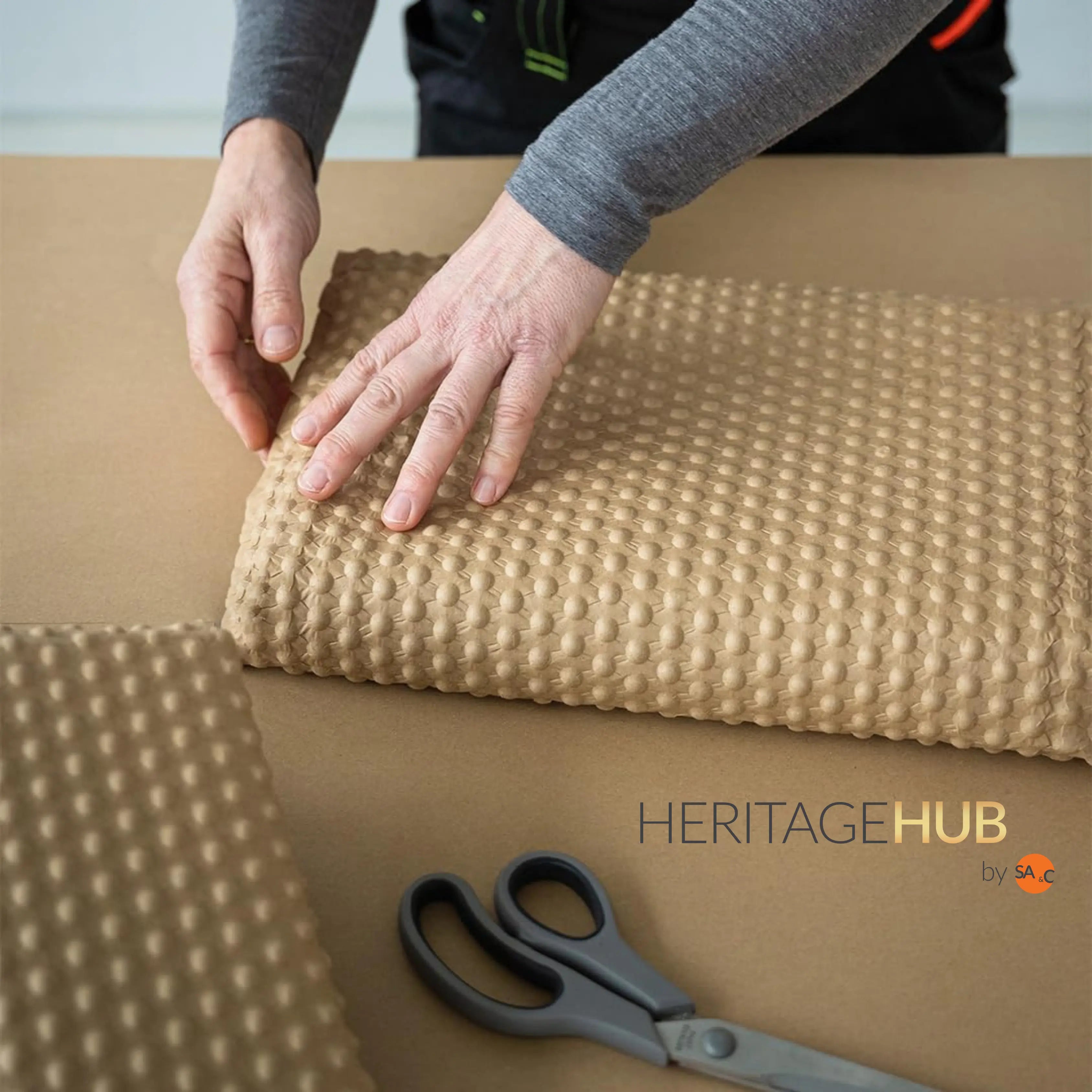 Emballe soigné bande dessinée Heritage Hub